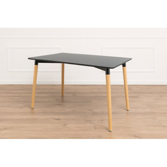 Moderna jedilna miza s črno ploščo in lesenimi nogami – FAT1149 – 120 × 80 cm