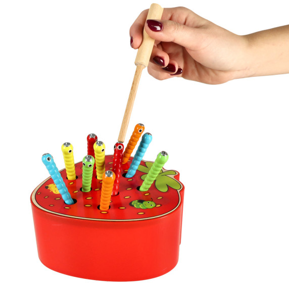 Magnetická hračka drevená jahoda s húsenicami Inlea4Fun