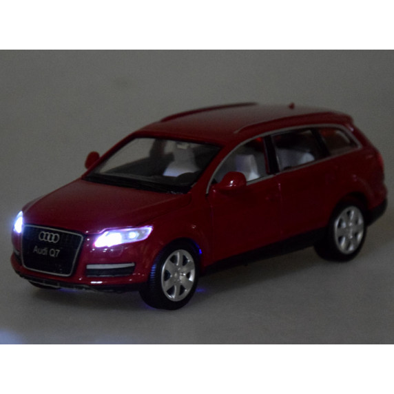 Kovové autíčko SUV Audi Q7 1:32 Inlea4Fun METAL SPEED ZONE