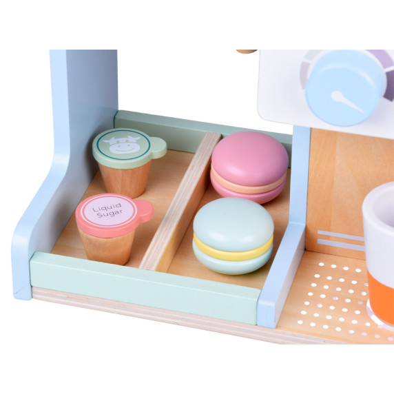 Drevená kaviareň a zmrzlináreň s doplnkami