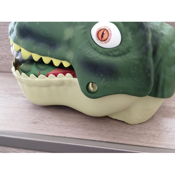 II. osztályú termék  - Dinoszaurusz figura készlet színes alátéttel Inlea4Fun DINOSAUR PARADISE