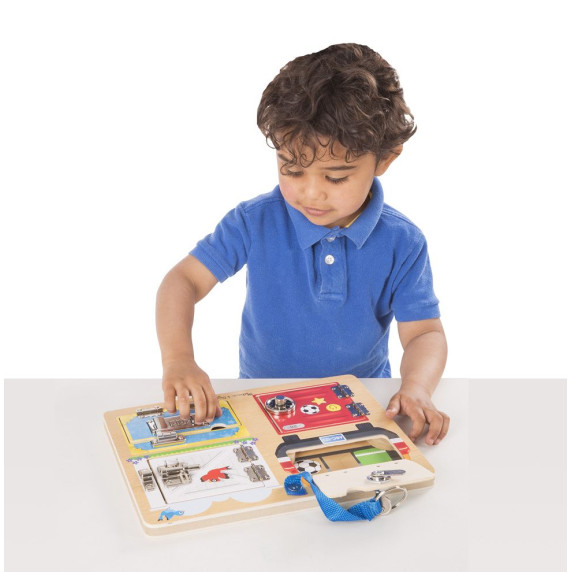 Matatófal, foglalkoztató tábla gyerekeknek 31x24 cm MELISSA&DOUG