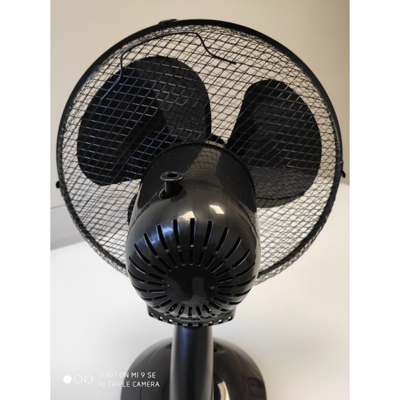 Otthoni álló ventilátor VENTO 40 cm 40W távirányítóval - Fekete