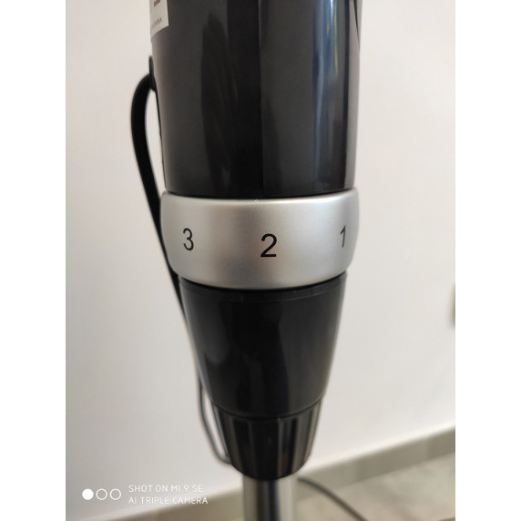 VENTO Domáci stojací ventilátor 40 cm 75W strieborno-čierny