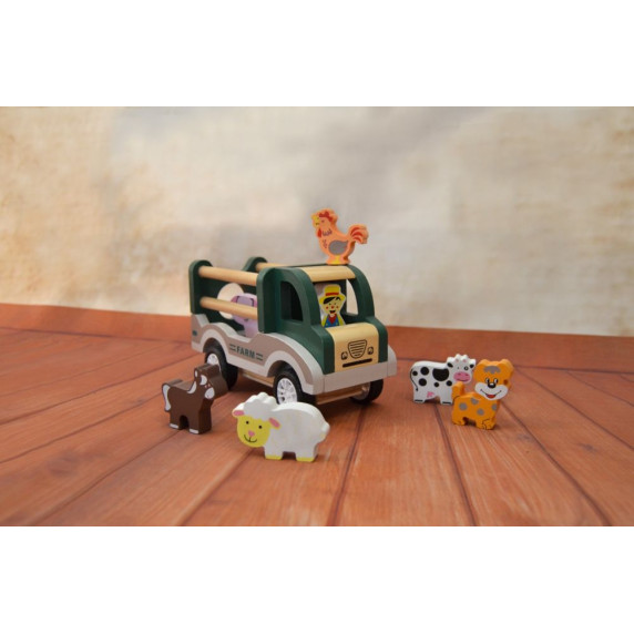 Fa haszonállat szállító autó MAGNI Farm Car