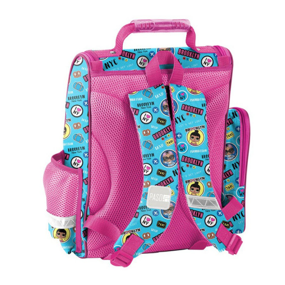Merevfalú ergonomikus iskolatáska 36x28x15 cm PASO L.O.L.