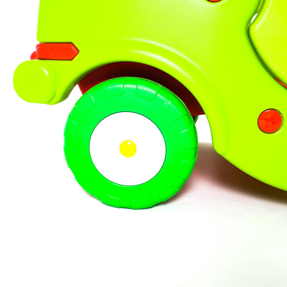 Autó formájú lábbal hajtós jármű AGA DS3902-GRN-RE - Zöld/piros