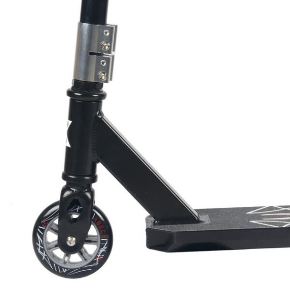 Roller Freestyle NILS Extreme HS104 - Fekete/piros