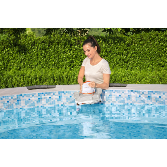 Aspirator pentru curățare piscină - Bestway Flowclear AquaGlide